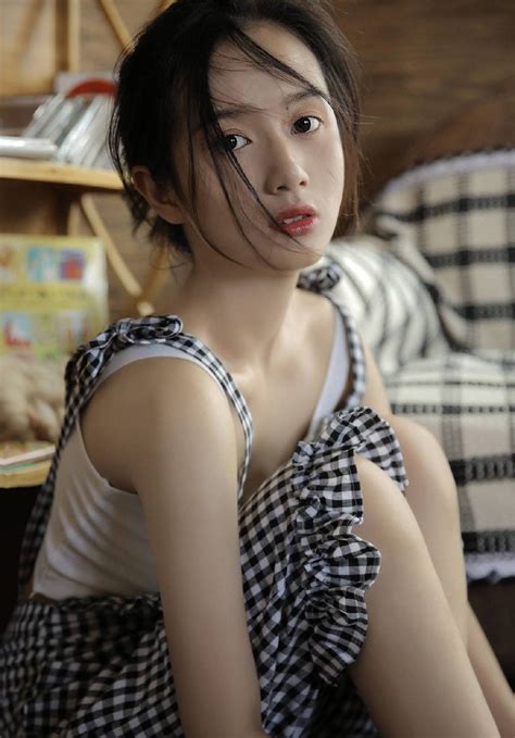 场均22+2断1.3帽创纪录：阿夫迪亚被球迷围堵拓媒：跻身联盟前25